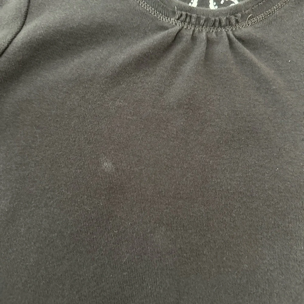 The Children’s Place Solid T-Shirt in Gray Size XS 4 Girls